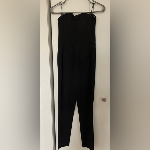 Black guess strapless jumpsuit size 0 petite - Picture 3 of 7